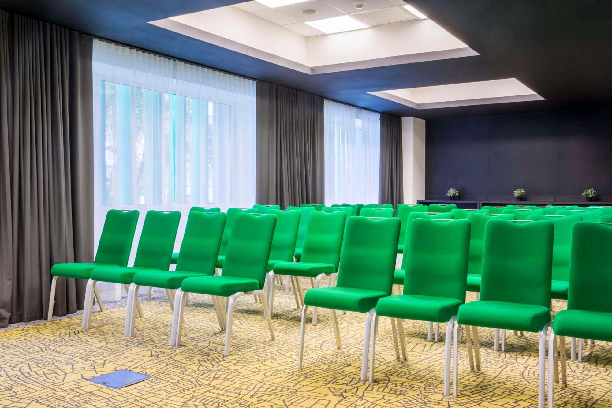 Park Inn By Radisson Bucharest Hotel & Residence Luaran gambar
